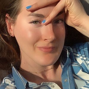 Meet your Posher, Janet